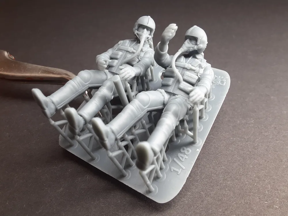 1/48 Vietnam War Era Pilots sitting SET no.2