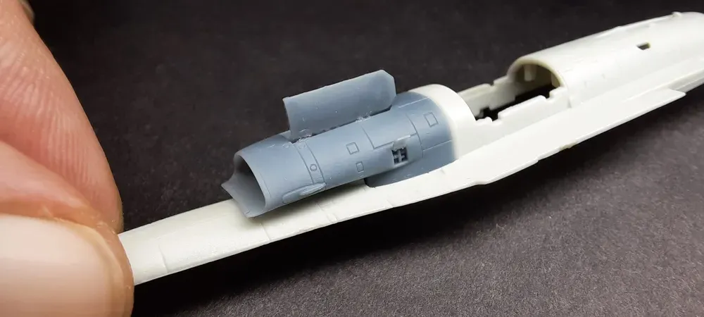 1/144 F-16 Intake Late (Shark) version For Revell kit