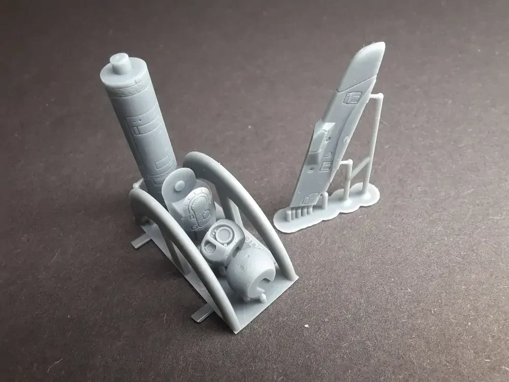 1/72 Damocles targeting pod for rafale with pylon