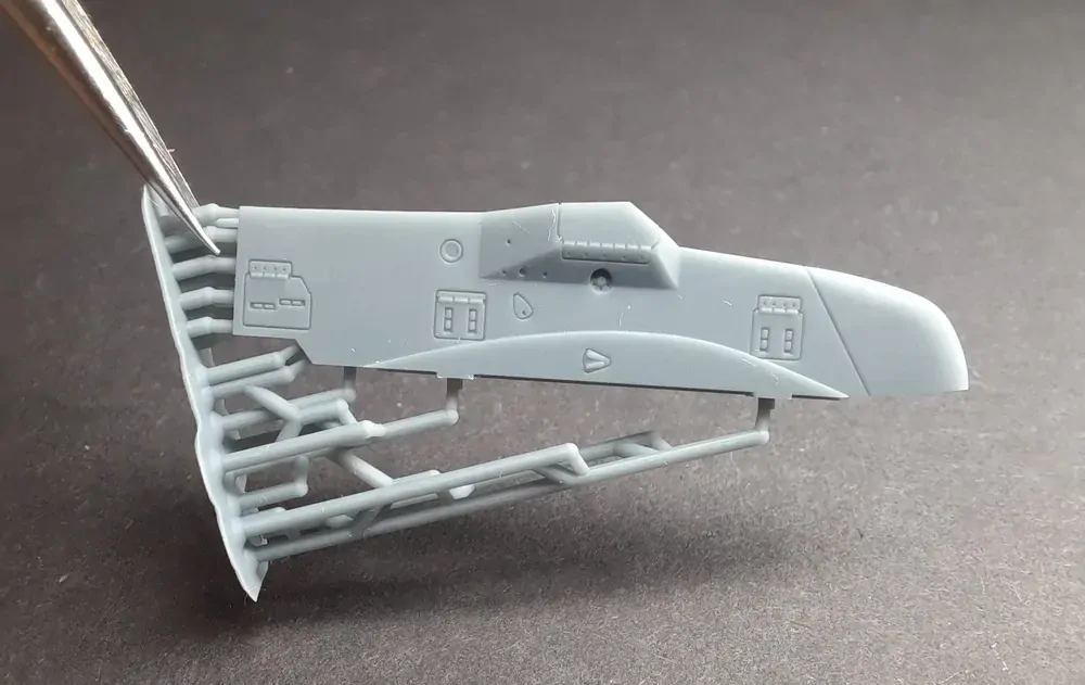 1/48 Damocles Targeting pod for Rafale with pylon
