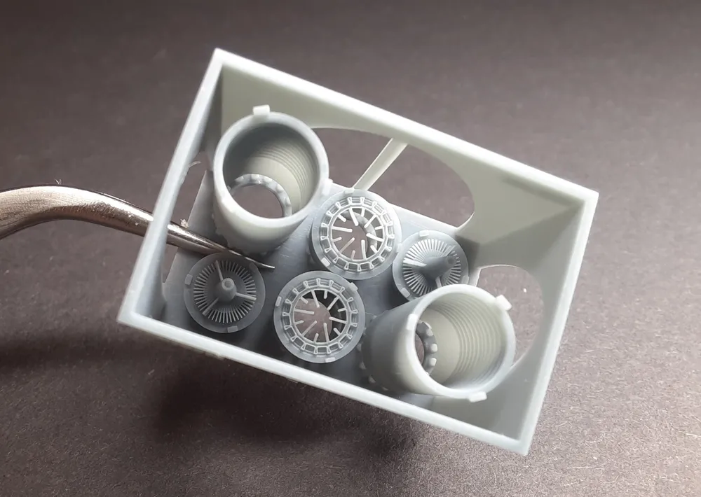 1/144 F-14A EXHAUST (OPEN/CLOSE version) revell kit