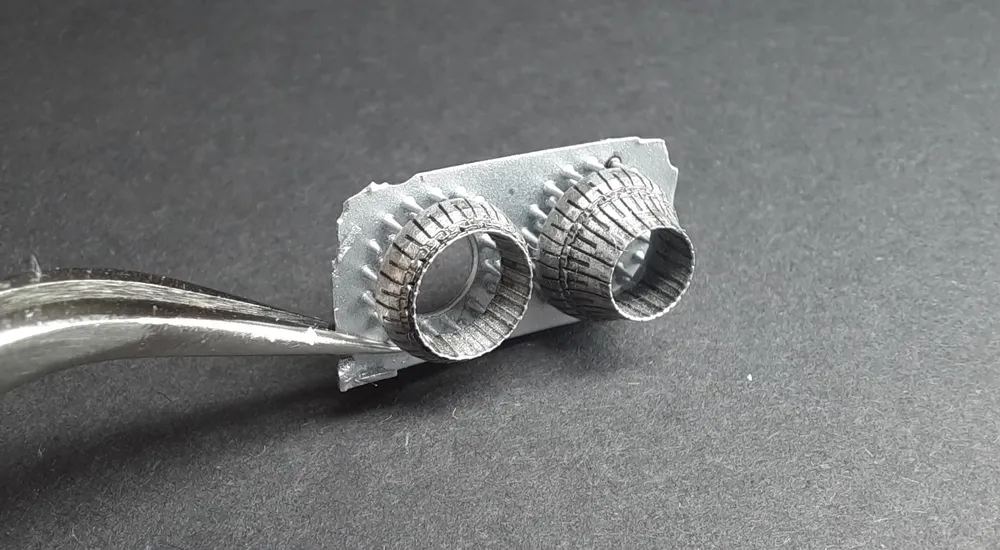 1/144 F-14A EXHAUST (OPEN/CLOSE version) revell kit