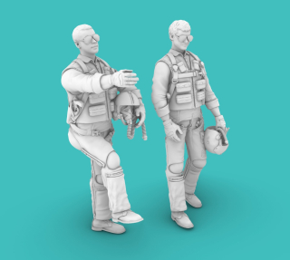 1/32 Vietnam Pilots Standing/Climbing SET1